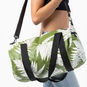 Aloha Collection Palapalai Duffle Bag